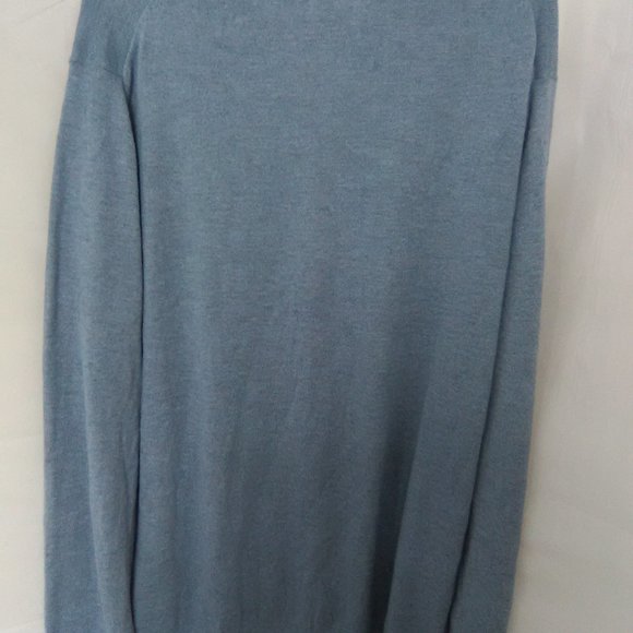St. John's Bay Men's Classic Long Sleeve  V-Neck Sweater  Color Blue Siz… - Picture 3 of 5